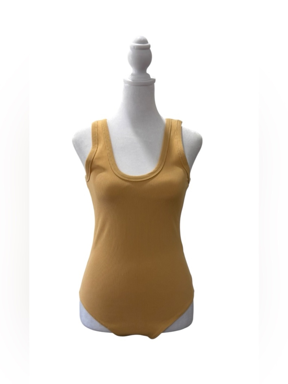 NWOT Abercrombie & Fitch Ribbed Scoop Bodysuit - Mustard Yellow SIZE medium